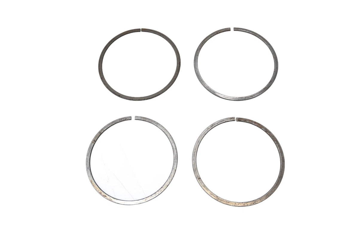 Set of 4 Transmission Snap Rings for Ford (7EQ-7070)