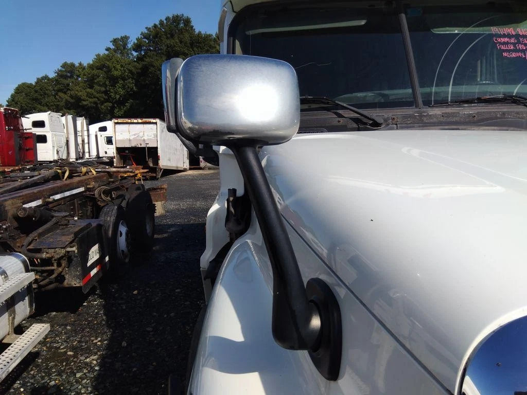Fender/Hood Mirror Right for Freightliner Cascadia 125 (2014)