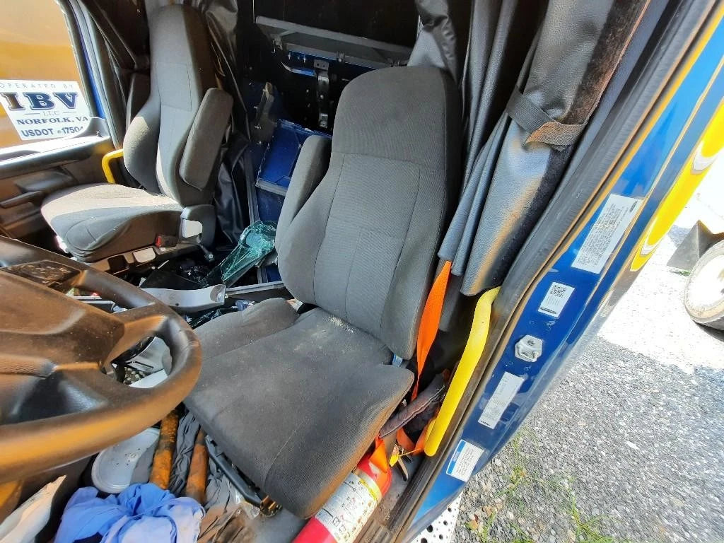 Front Seat for Freightliner Cascadia 126 (2023)