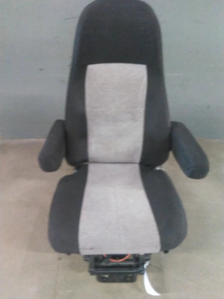 Front Seat for Freightliner Cascadia 126 (2022)