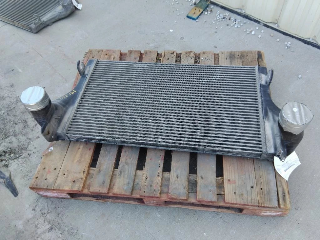 Charge Air Cooler for Peterbilt 579 (2019)