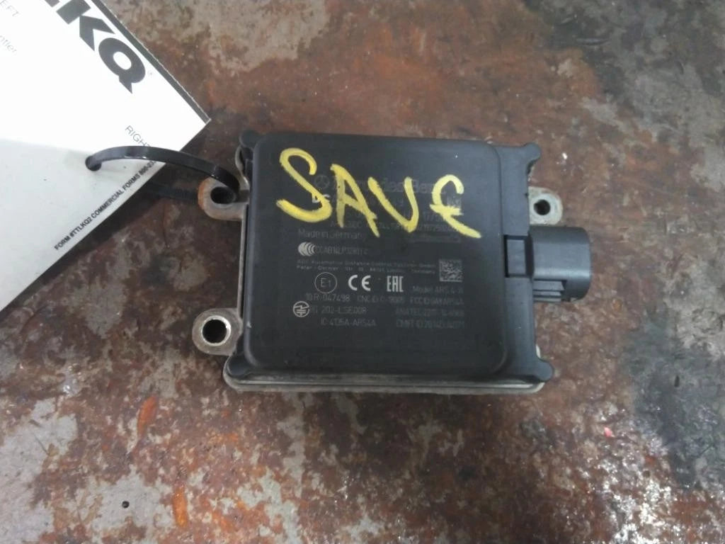 Radar Anti-Collision Sensor for Mercedes-Benz (2020) A0004462849