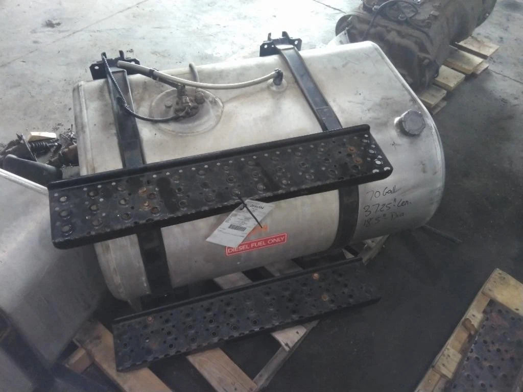 Fuel Tank Left for International 4300 (2018)