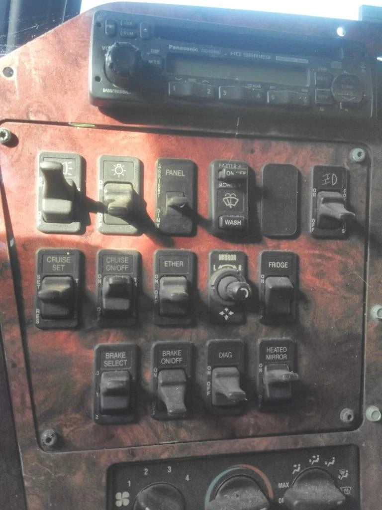 Dash Panel for International 9400I (2004)