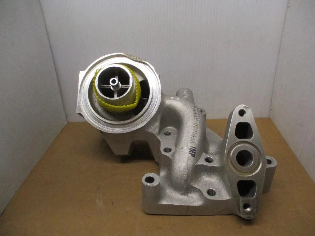 Oil Filter Housing for Cummins V903 (Replaces 3418313)
