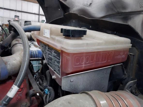 Radiator Overflow Tank for Kenworth T660 (2018)