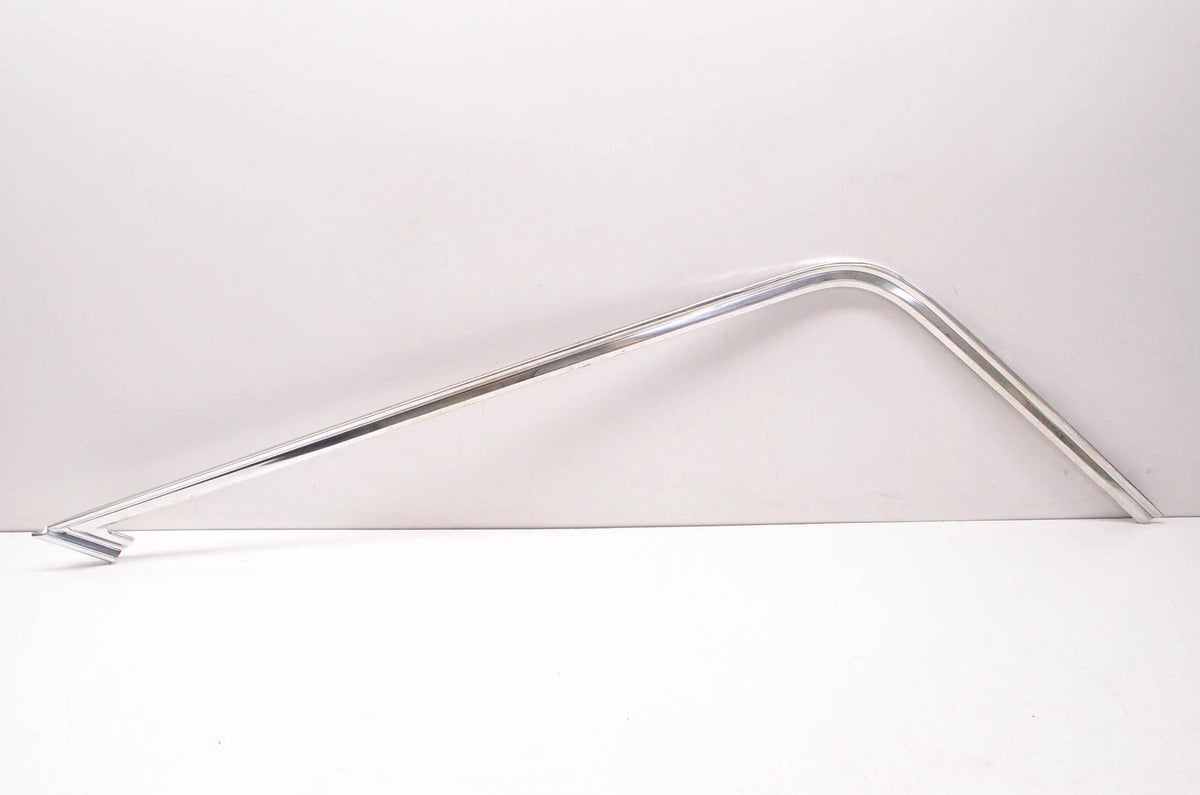 OEM Quarter Panel Exterior Molding for Ford LTD (1985) E4DZ-74291C03-A