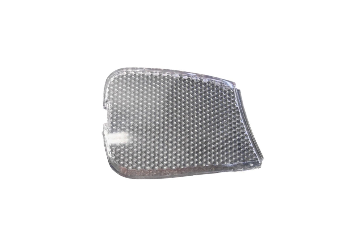 OEM Front Right Side Courtesy Lamp Lens for Ford (F65Z-13731-AA)