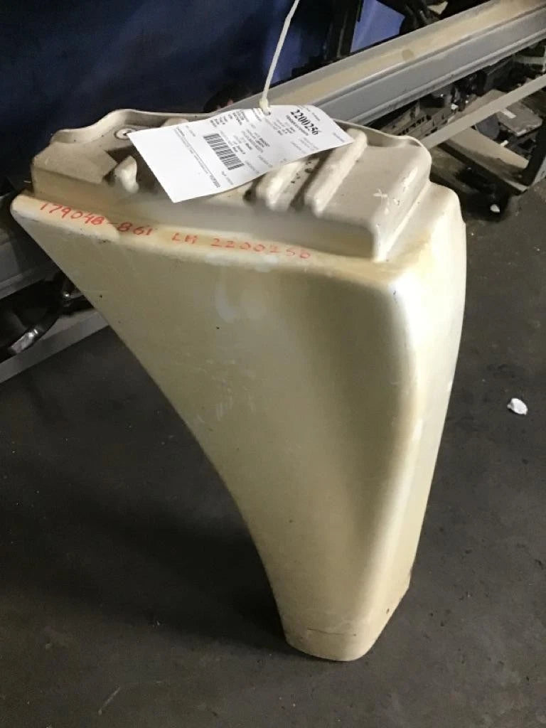 Fender Extension for Freightliner Cascadia 125 (2013) - Left