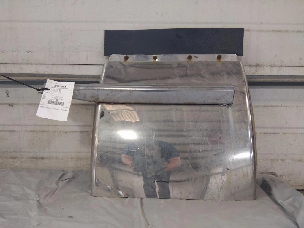 Rear Quarter/Half Fender for Peterbilt 579 (2015)