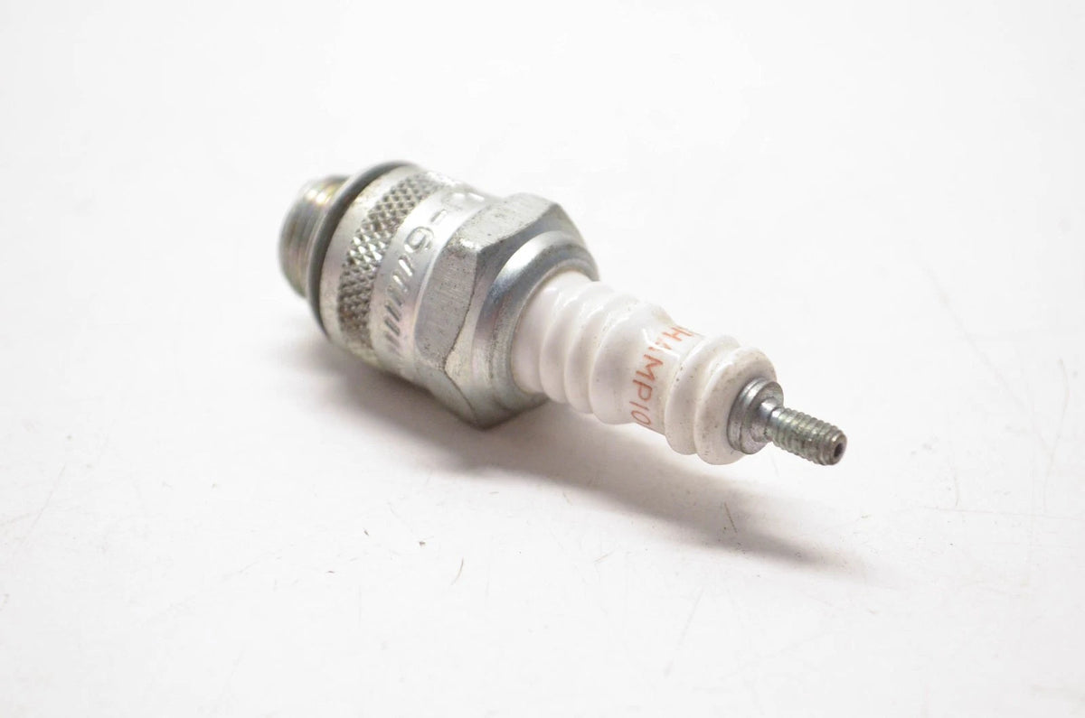 Champion UJ-6 Spark Plug for