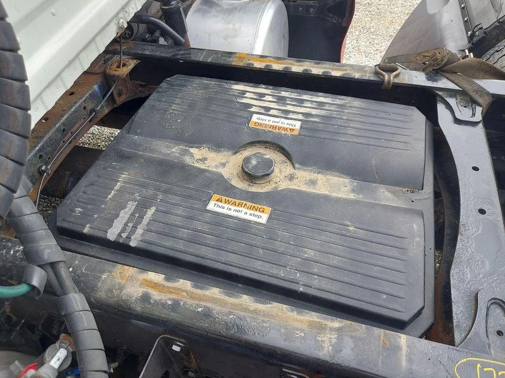 Battery Box for Freightliner Cascadia 125 (2016)