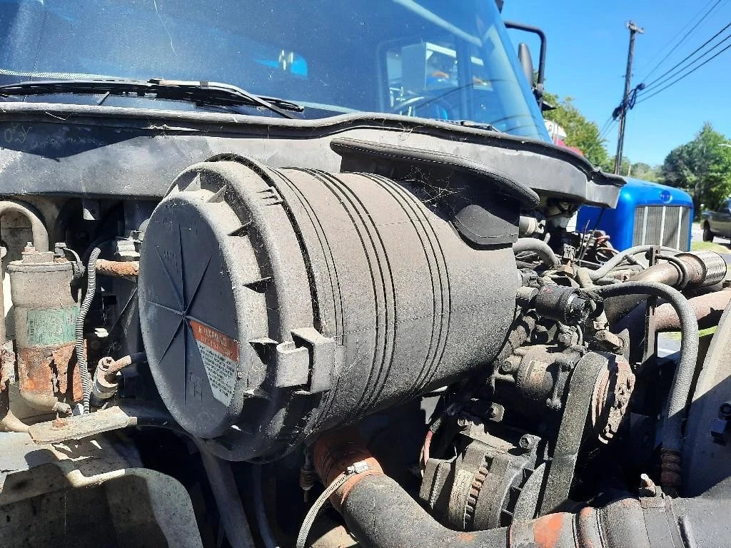 Air Cleaner for International 4300 (2005)