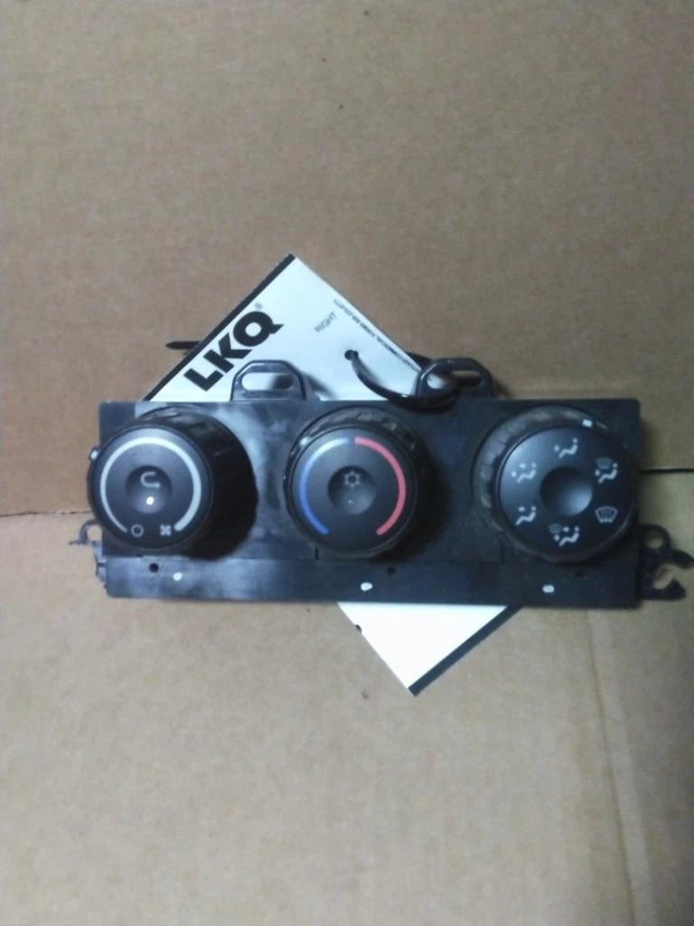 Temperature Control for Freightliner Cascadia 126 (2019)