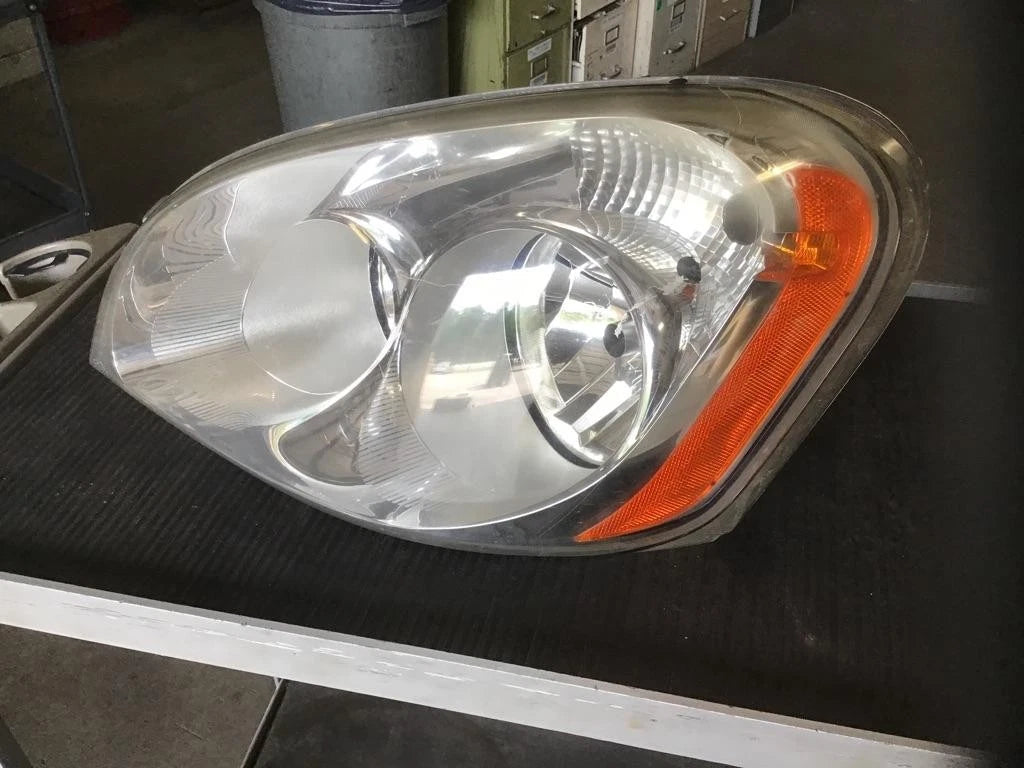 Headlight for Freightliner Cascadia (2007–2019) Left GA