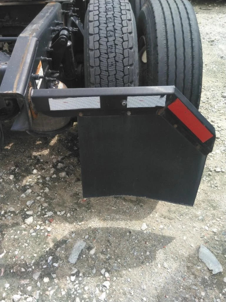 Mud Flap Hanger for Freightliner Cascadia 125 (2017)