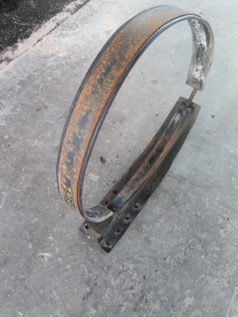Fuel Tank Strap for Volvo VNL (2005) Right, MN