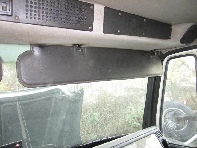 Sun Visor for Freightliner FL80 (2003)