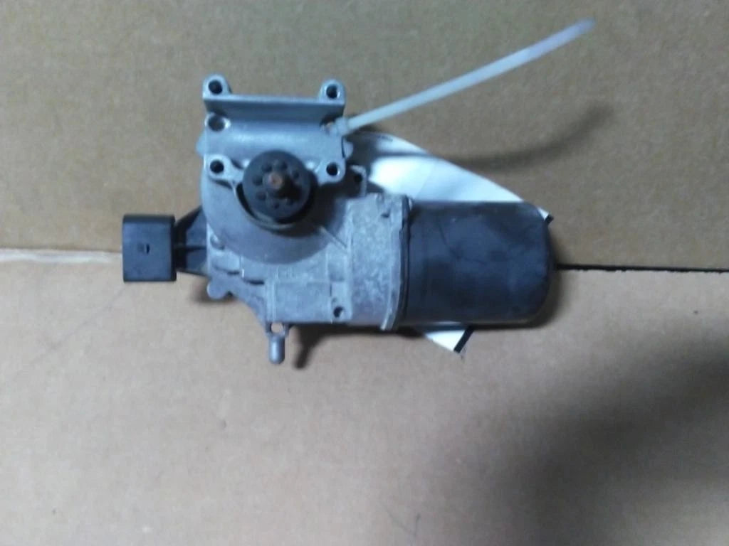Wiper Motor for Freightliner Cascadia 116 (2020) - Replaces IL
