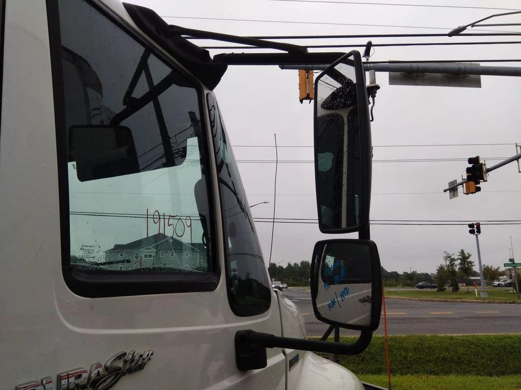Right Door Mirror for International 4300 (2014)