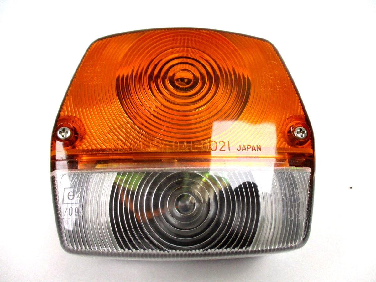 Lamp Assy Light Flasher Hazard Turn for Kubota M5950 (OEM 36330-75410)