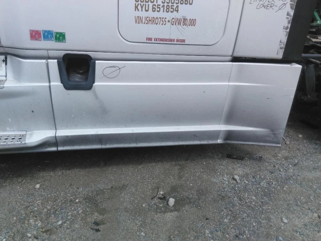 Side Fairing Left for Freightliner Cascadia 125 (2018–2023)