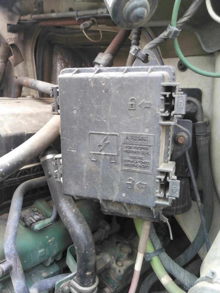 Fuse Box for Volvo VNL (2015)