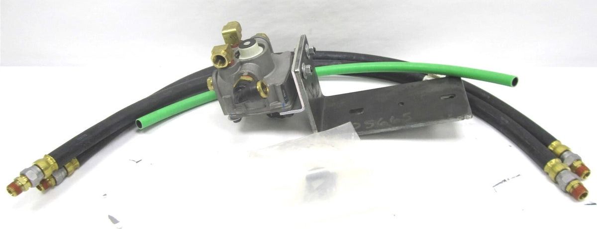 Brake Relay Valve Assembly for International (005663)