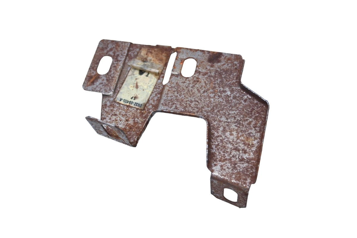 Header Panel Mount Bracket for Ford (E63Z-8B455-A)