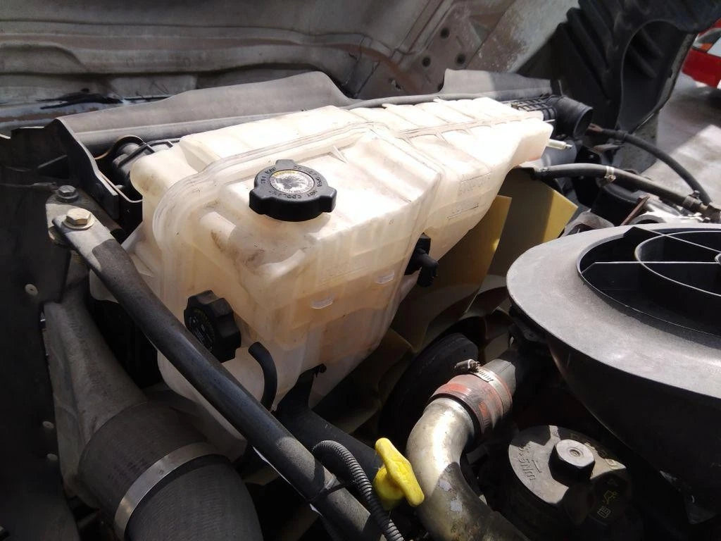 Radiator Overflow Tank for Freightliner Cascadia 125 (2012)