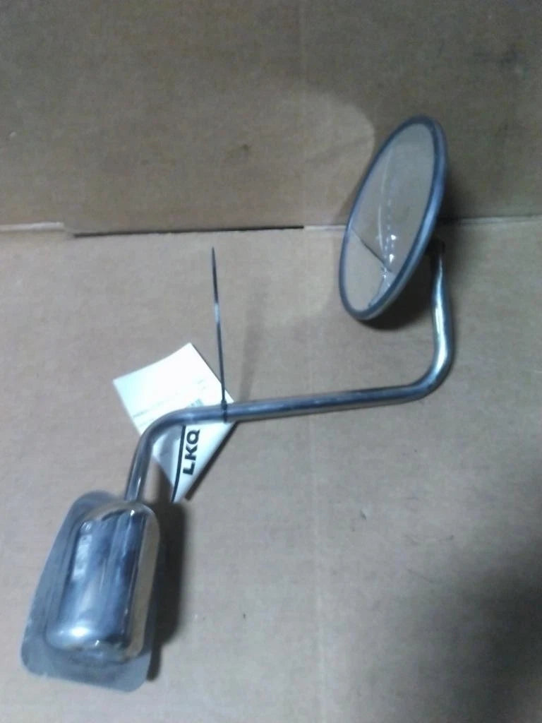 Right Fender/Hood Mirror for Mack CXU612 (2016)