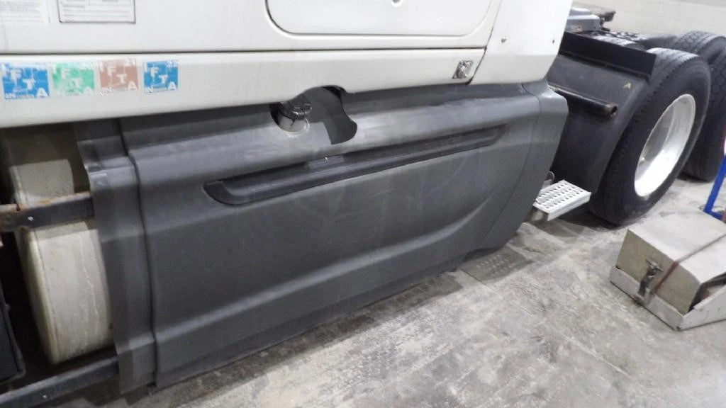 Left Side Fairing for International ProStar 122 (2015)