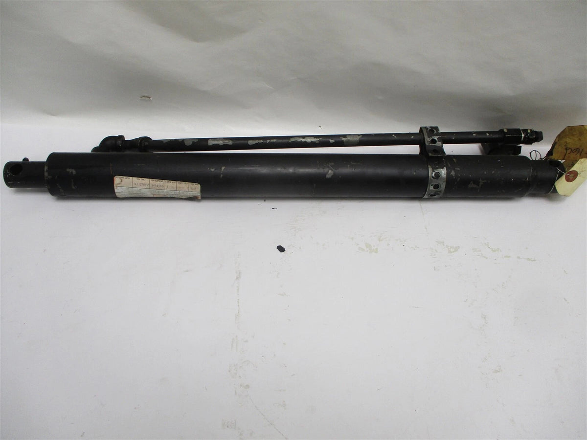 LH Lift Cylinder for Kubota L650 Backhoe (OEM 70050-00166)