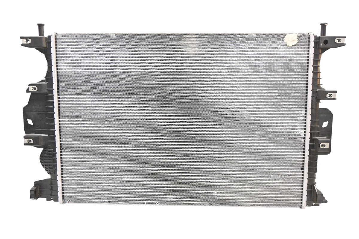 Radiator Assembly for Motorcraft (RAD-96, DG9Z-8005-B)