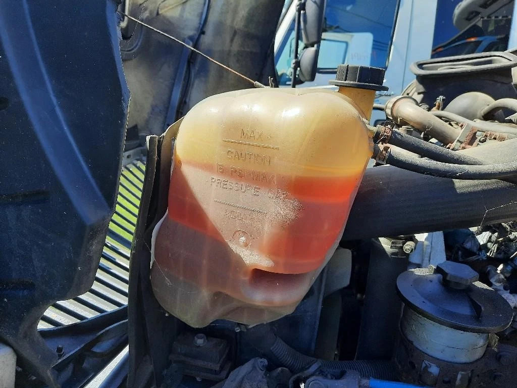Radiator Overflow Tank for International 4300 (2005)