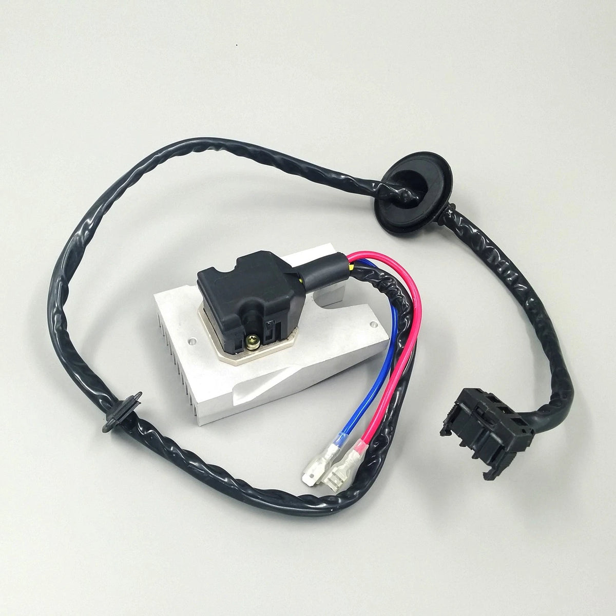 AC Blower Motor Resistor Regulator for Mercedes E300 E320 E420 E500 (1996–2002)