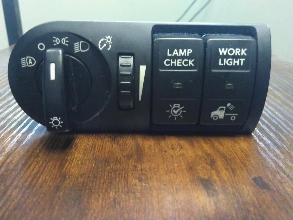 Headlight Switch for International LT (2020) - Replaces 4080941C2