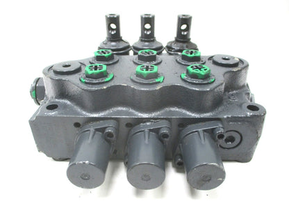 3-Spool Control Valve for Kubota L9433A L35 (70090-21009)
