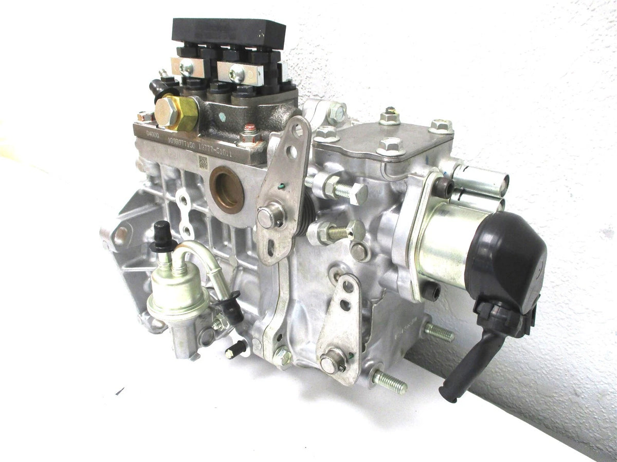 Genuine Injection Pump for Kubota V3307-DI-T Engine (1J416-50105, 1J416-50100)