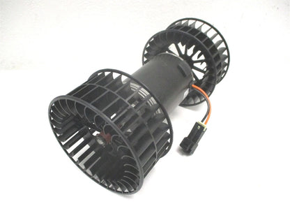 Cool Star Double Shaft Blower Motor with Wheel for 3251 (12V) 115-8201 58602000A