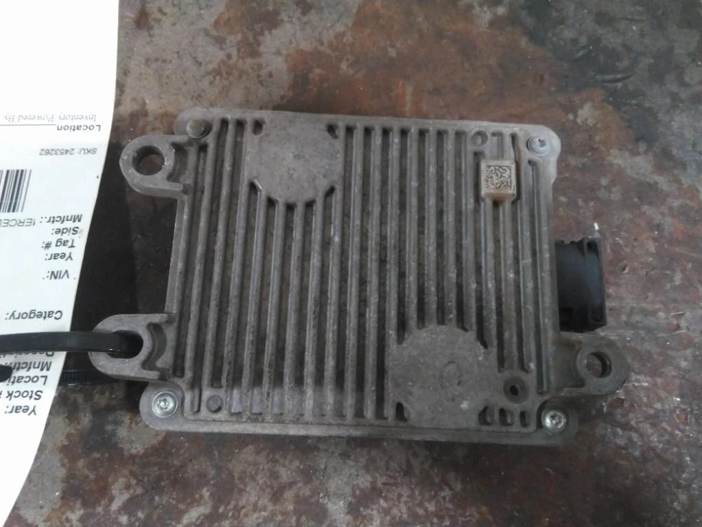 Radar Anti-Collision Sensor for Mercedes-Benz (2020) A0004462849