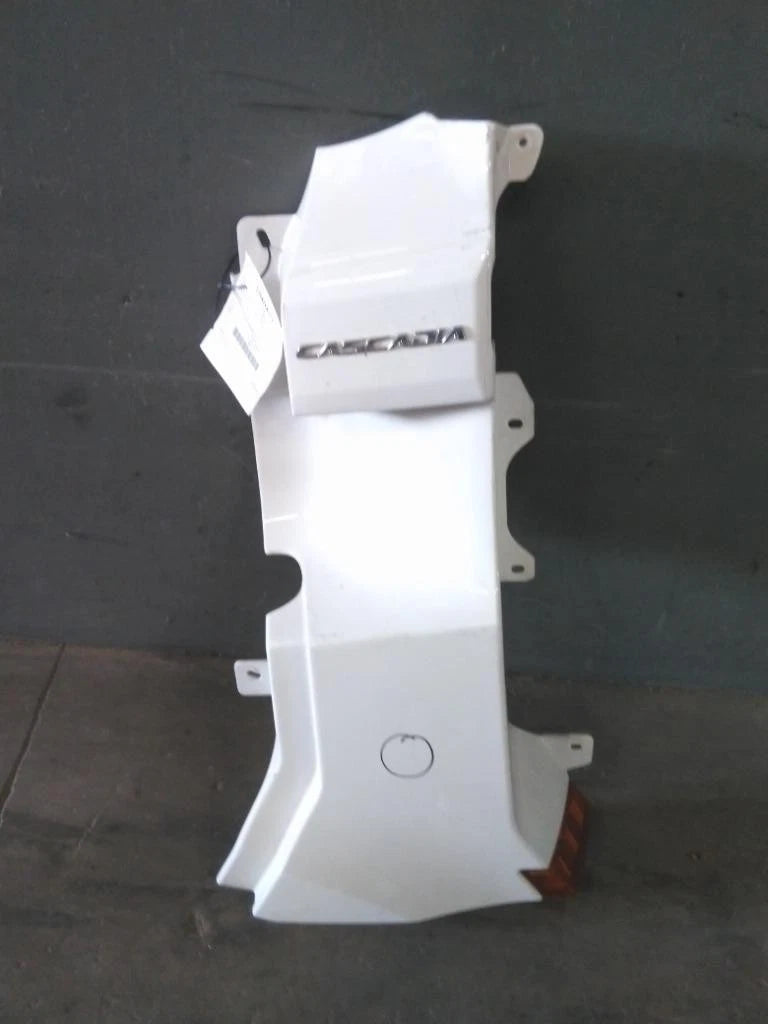 Cowl for Freightliner Cascadia 126 (2022)