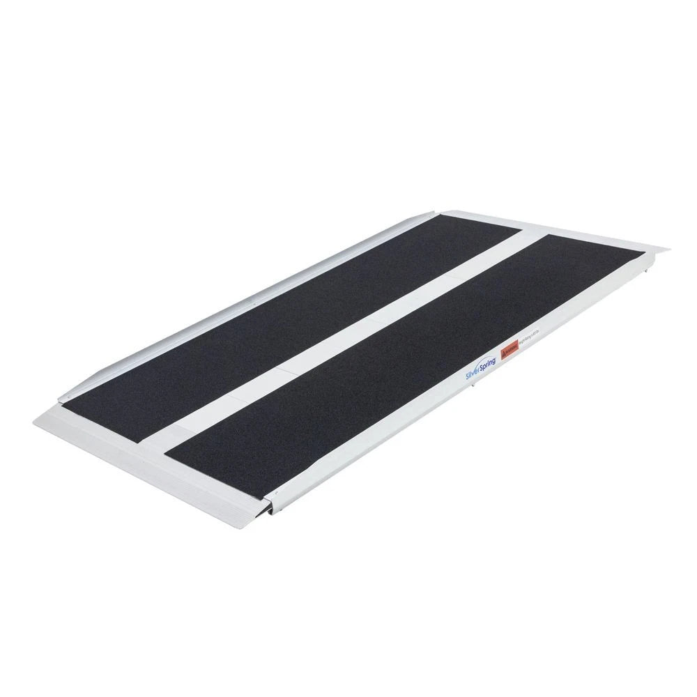 Aluminum Solid Curb Ramp for Vehicles (5' x 30")