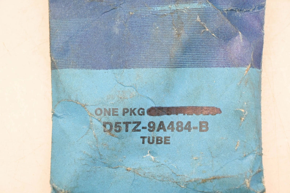 Air Supply Tube for Ford (D5TZ-9A484-B)