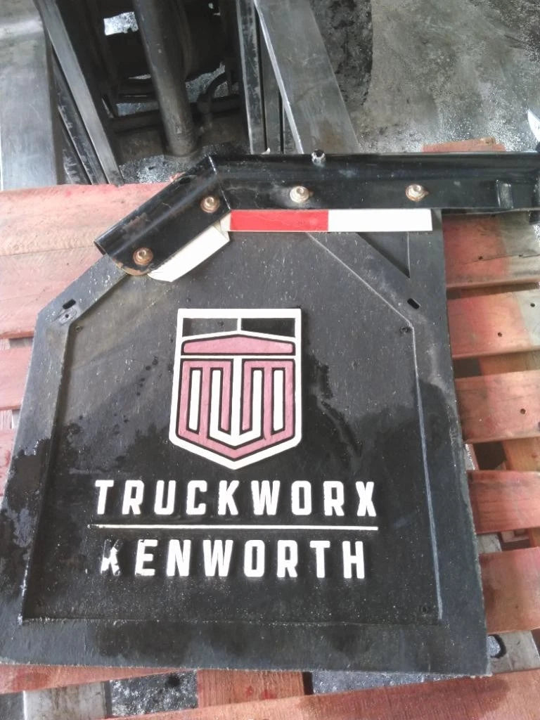 Mud Flap Hanger for Kenworth T660 (2015) - MS