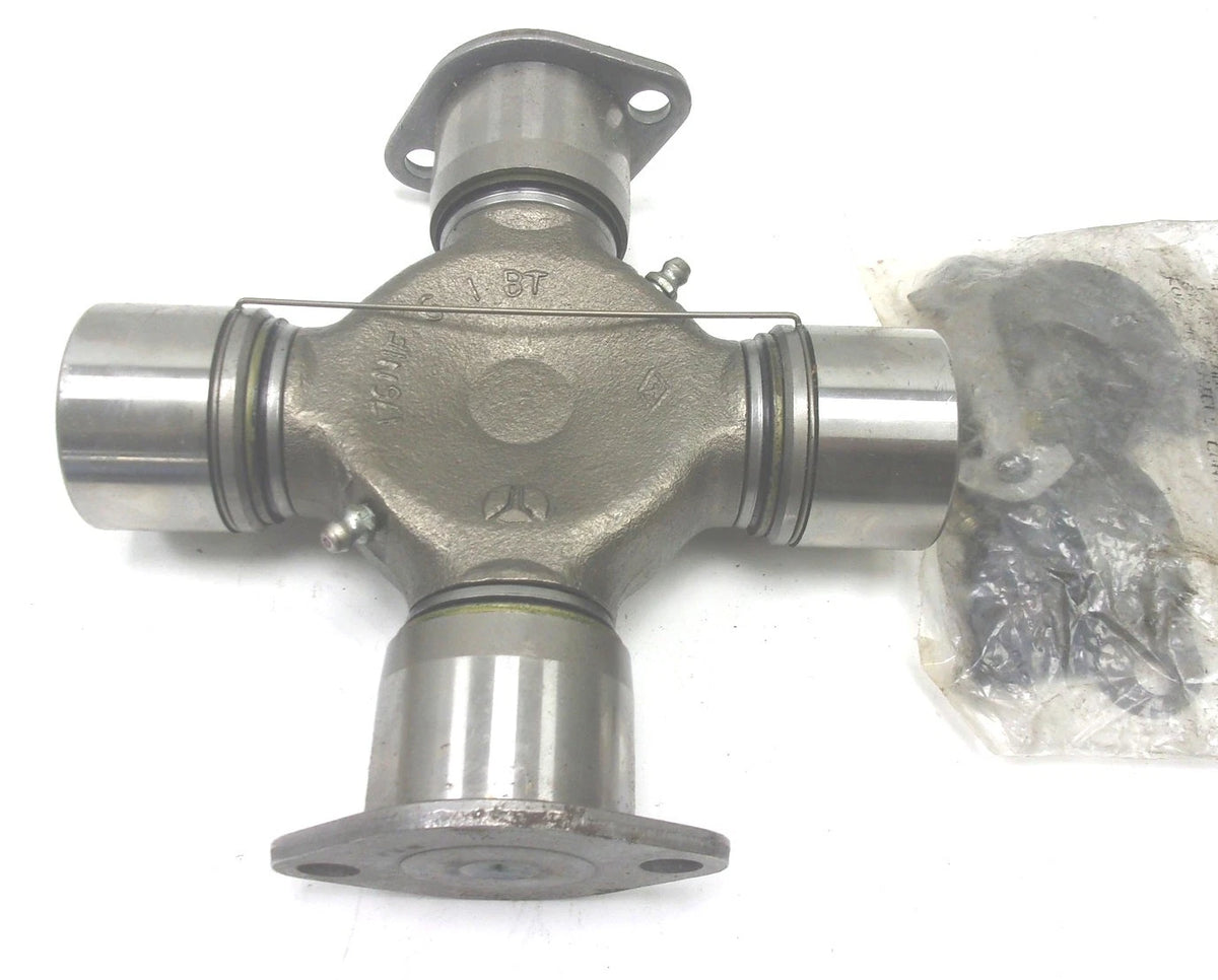 Greasable Driveshaft U-Joint Kit CP176S-1, 5-677X for Meritor Rockwell