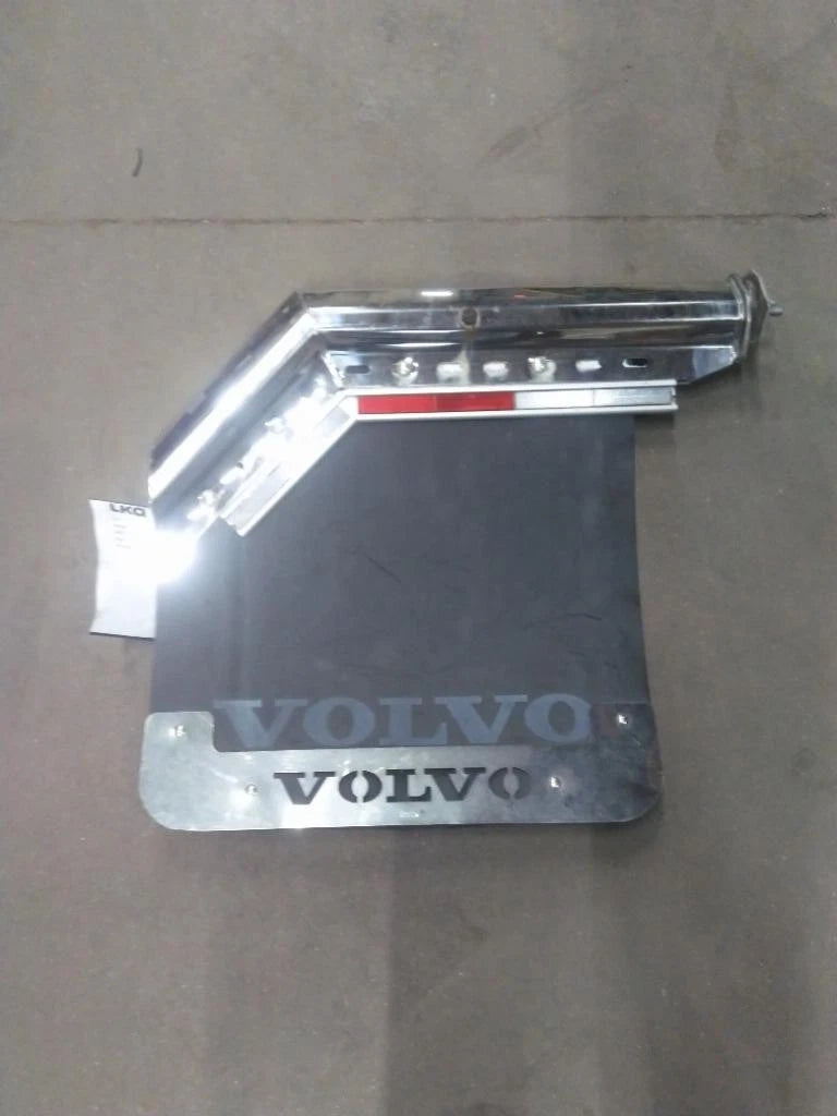 Mud Flap Hanger for Volvo VT (2007) - Replaces IL