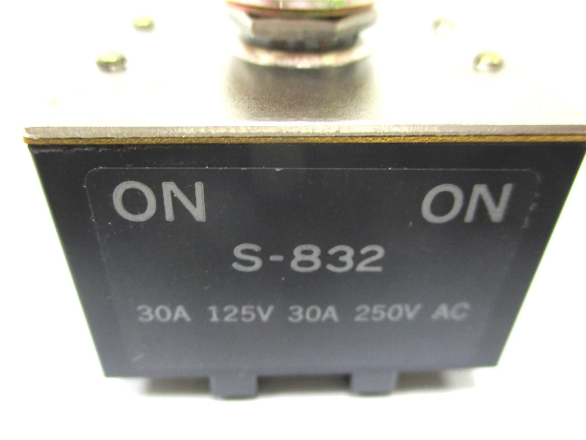 Genuine Kubota V Select Switch 30A 125V 30A 250V AC (18967-03870)