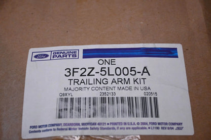 Suspension Trailing Arm Bracket Assembly Kit for Ford (3F2Z-5L005-A)