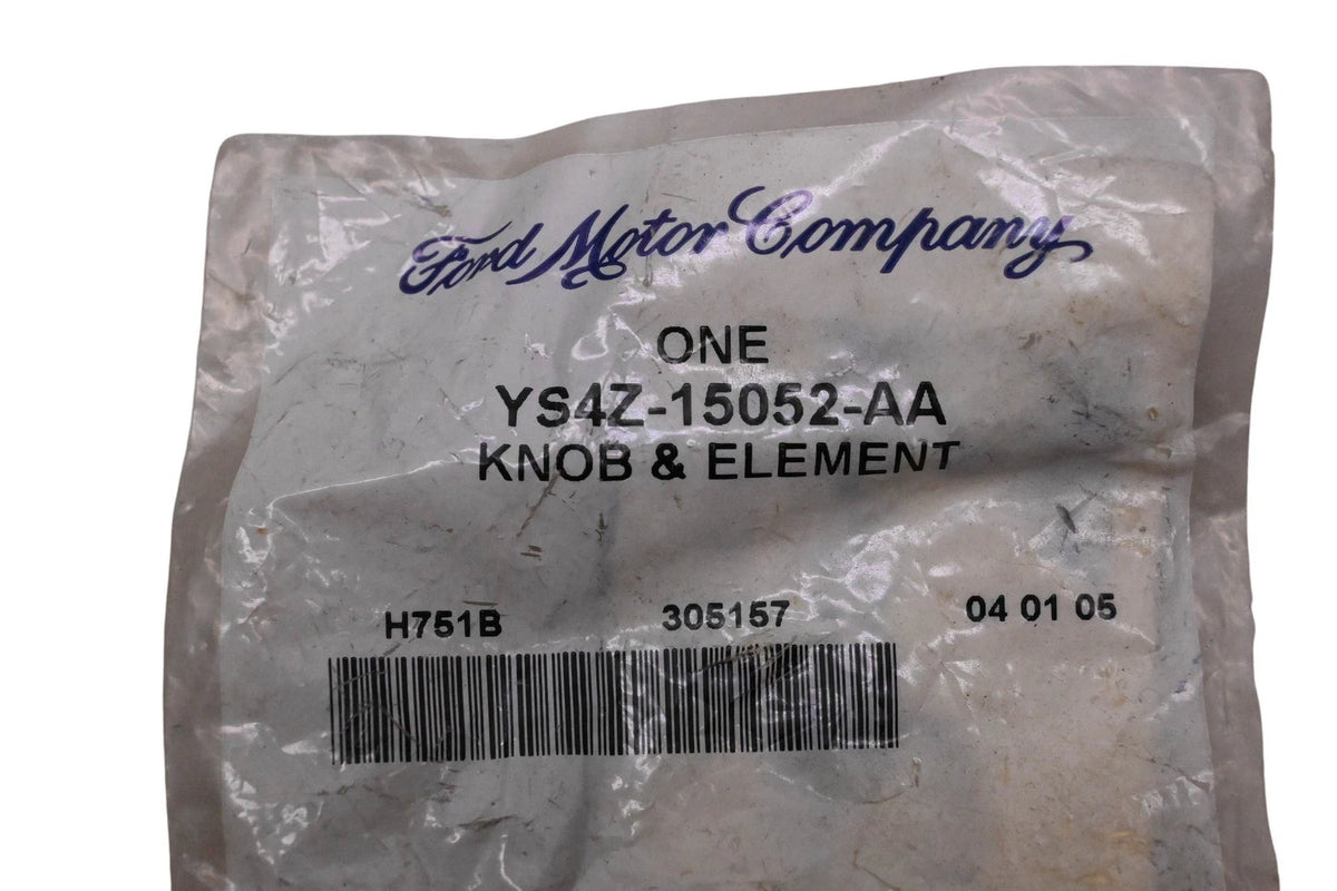 Lighter Assembly for Ford (YS4Z-15052-AA)